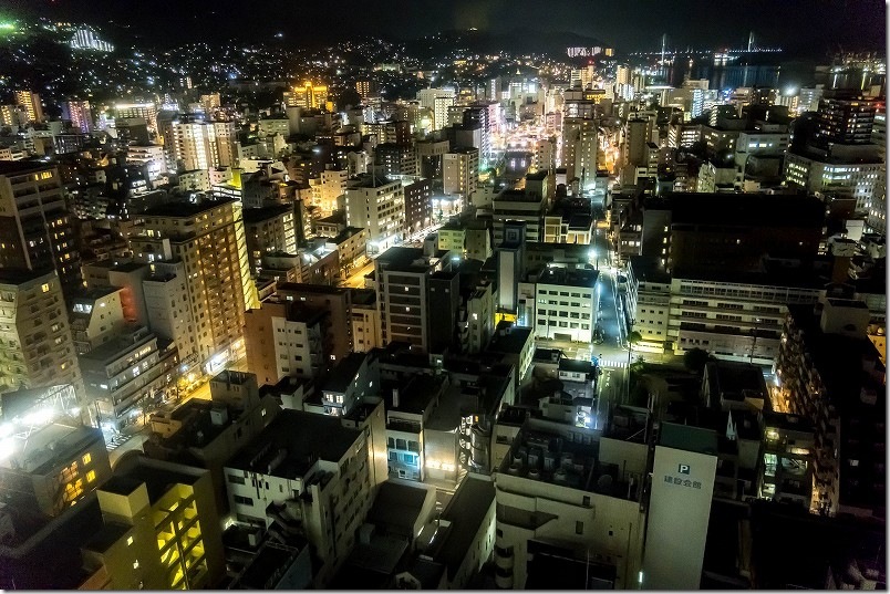 長崎市役所 展望フロア 女神大橋方面の夜景