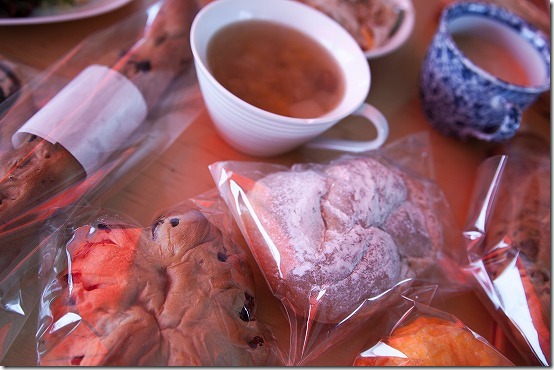 パン工房　ノーミ　糸島店をグローウェルカフェに持ち込んで