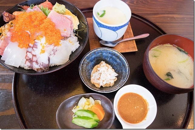 塚本鮮魚店 塚本鮮魚店 極み海鮮丼のセット