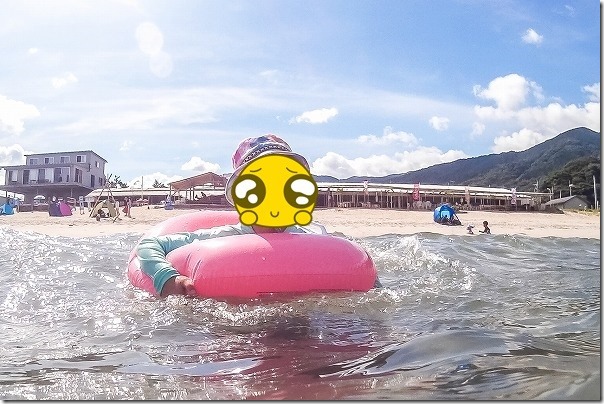 糸島、深江海水浴場で泳ぐ