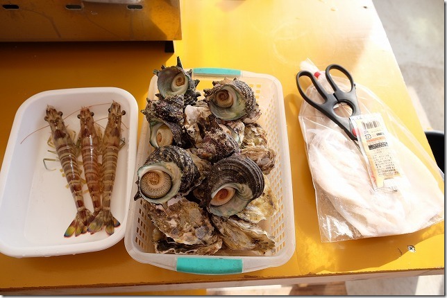 糸島牡蠣小屋、福吉漁港・伸栄丸（佐々木）の食材