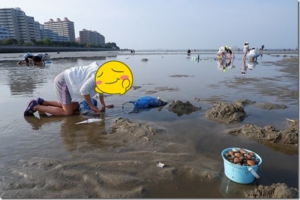 室見川の河口で潮干狩り