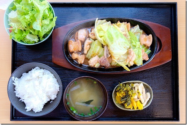 今宿駅前の堀ちゃん牧場,ホルモン定食