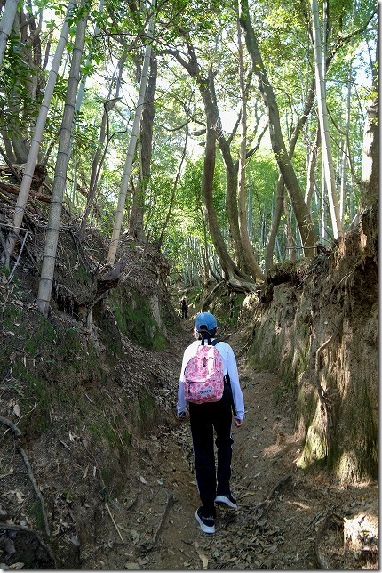 子供,可也山登山,登山道,糸島 子供,可也山登山,登山道,糸島