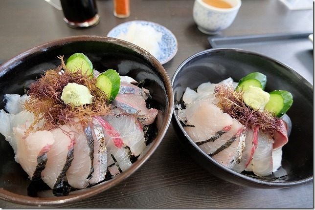 「志摩の海鮮丼屋」の糸島海鮮丼(大・中) 「志摩の海鮮丼屋」の糸島海鮮丼(大・中)