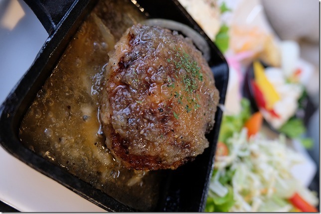 二三家食道・糸島屋の手ごねのハンバーグ 二三家食道・糸島屋の手ごねのハンバーグ