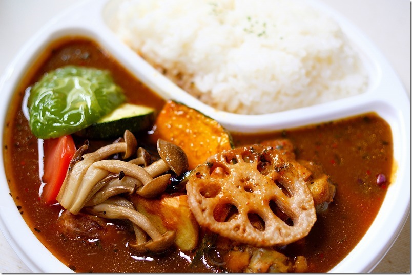 スープカレー/ニセコ(福岡市西区周船寺) スープカレー/ニセコ(福岡市西区周船寺)