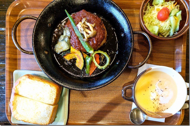 糸島、喫茶、純でランチ。ハンバーグセット 糸島、喫茶、純でランチ。ハンバーグセット