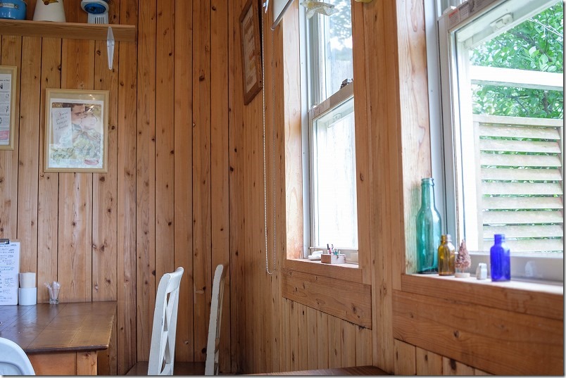 糸島市深江、Cafe食堂Nord(ノール)の店内