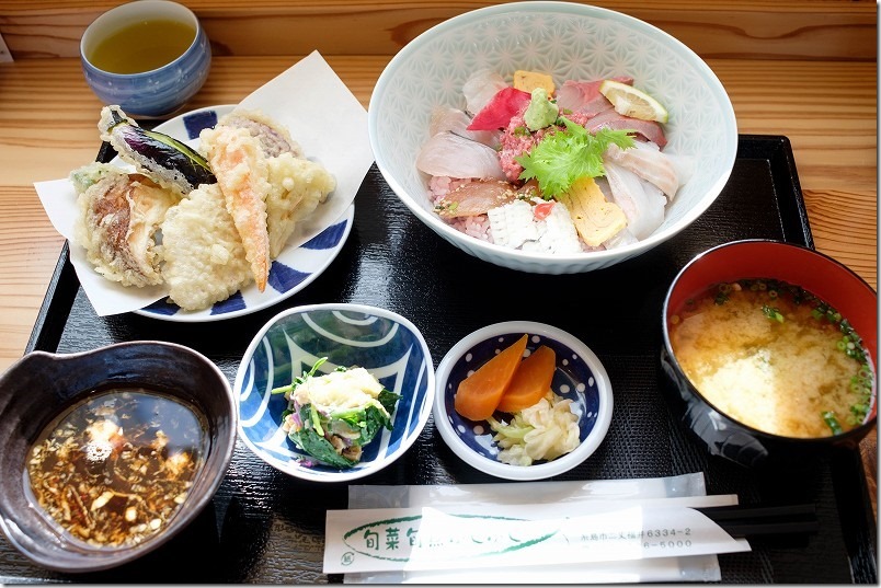 ふくの里の食事所「旬菜旬魚ふくふく」の海鮮丼