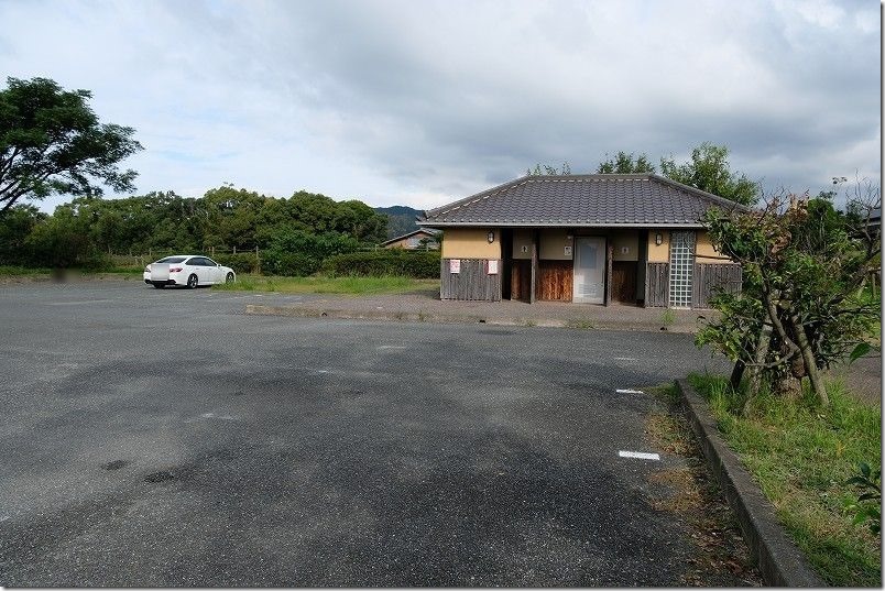 糸島、平原歴史公園のコスモス畑の駐車場 糸島、平原歴史公園のコスモス畑の駐車場