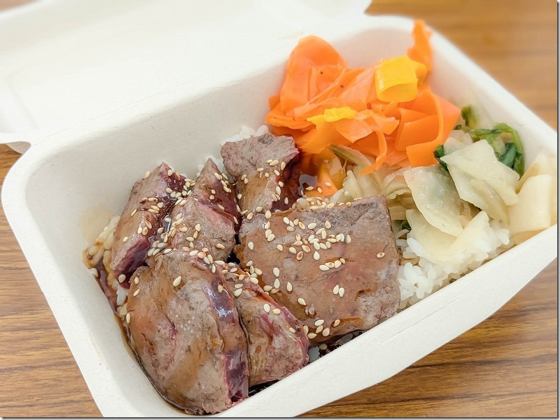 @TABLEの豊作和牛厚切りレバーボウル。糸島ハンドメイドカーニバル @TABLEの豊作和牛厚切りレバーボウル。糸島ハンドメイドカーニバル