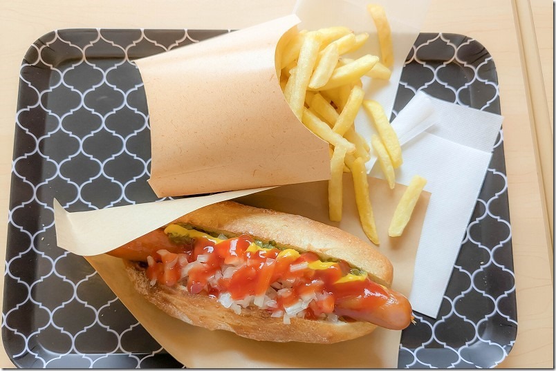 ホットドッグハウス りんごちゃんのホットドック(クラシックドック)のポテト・ドリンク セット ホットドッグハウス りんごちゃんのホットドック(クラシックドック)のポテト・ドリンク セット