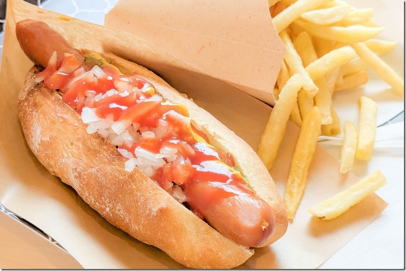 ホットドッグハウス りんごちゃんのホットドック(クラシックドック)のポテト・ドリンク セット ホットドッグハウス りんごちゃんのホットドック(クラシックドック)のポテト・ドリンク セット