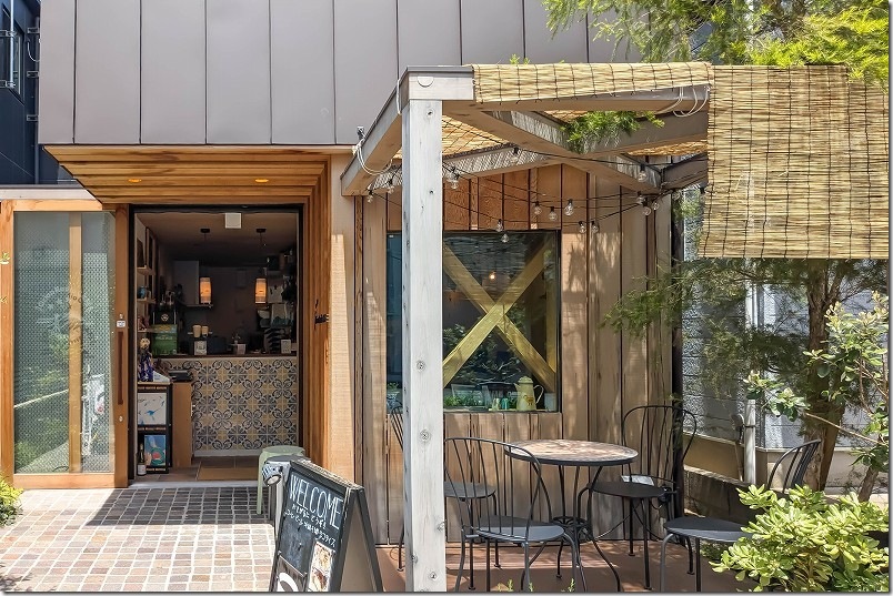 Orion Radio CAFEの店舗入口