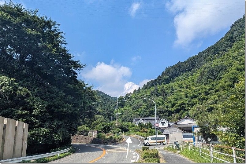 野河内渓谷へのアクセス(国道からの入口) 野河内渓谷へのアクセス(国道からの入口)