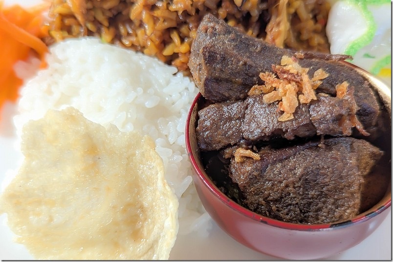 インドネシアの伝統料理ルンダン 糸島のバリバリバリで