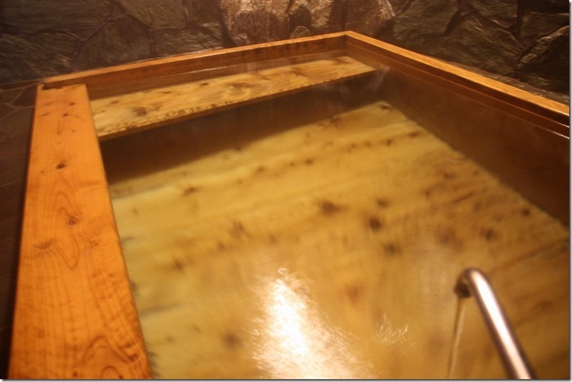 中川温泉 蛙乃湯の家族風呂（大分県由布市湯布院町）