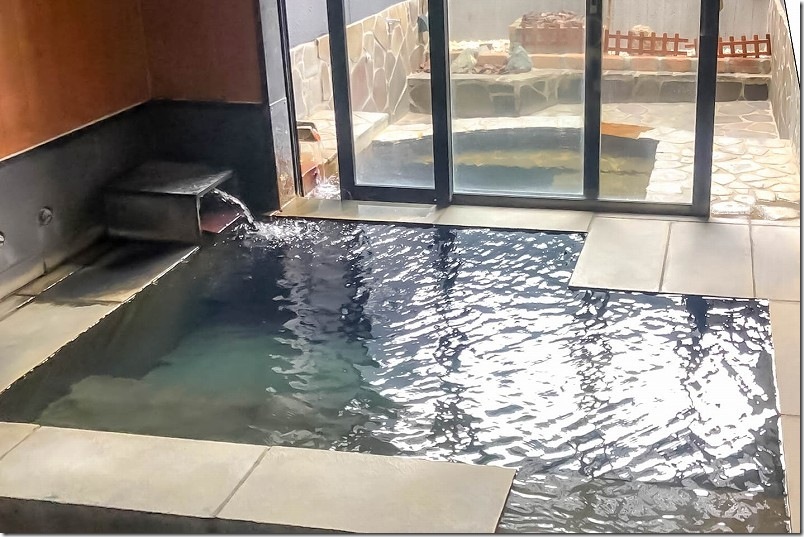 野の湯の家族風呂（熊本県菊池市）