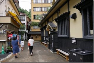 筋湯温泉を温泉巡りしつつ散策(大分県九重町)