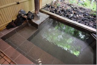 阿蘇内牧温泉 湯巡追荘に宿泊(温泉と家族風呂)