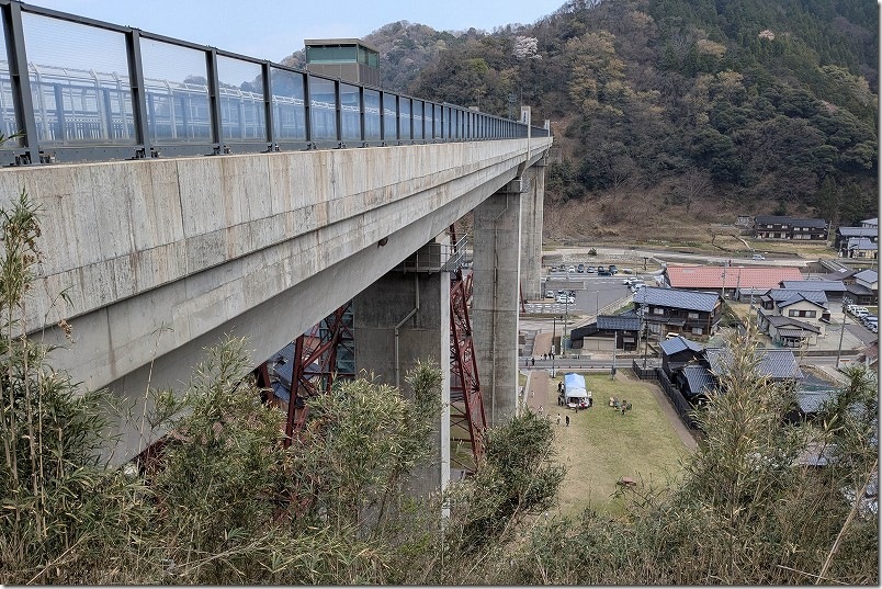 余部鉄橋を側面から見た所