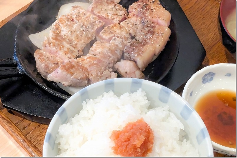 豚ステーキ 十一 箱崎店でランチ 豚ステーキ レギュラー 180g 明太子ご飯