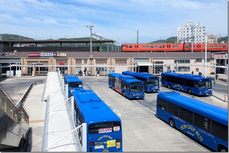 下関駅を出発 電車とバスターミナル