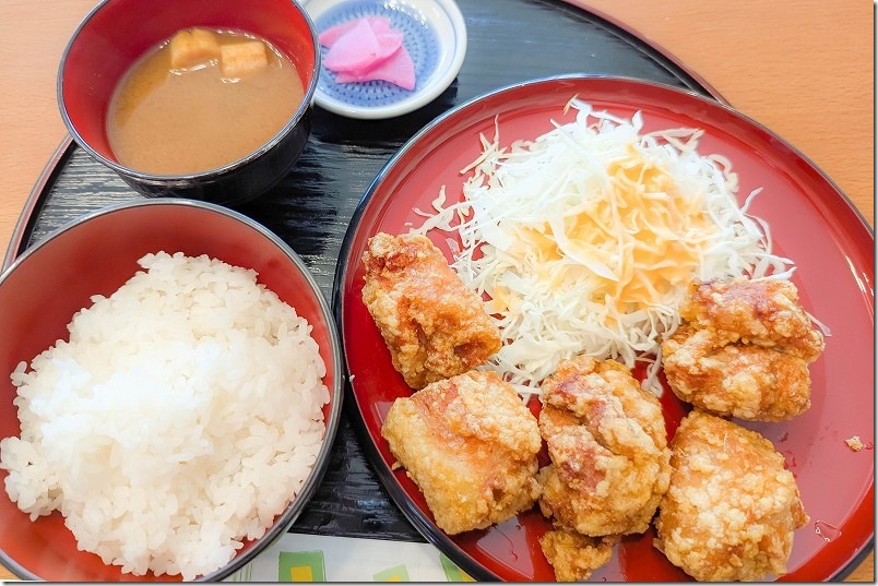 道の駅おおとう桜街道 唐揚げ定食 680円