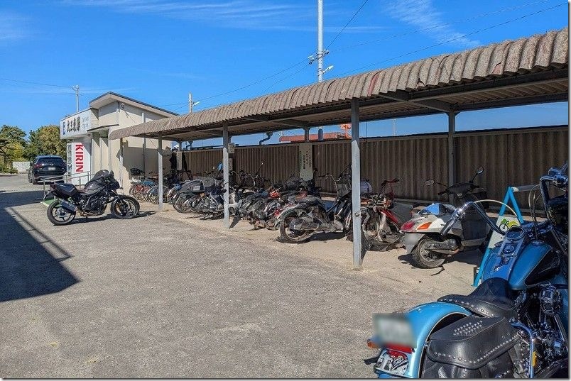 大三東駅 駐輪場（自転車 バイク）
