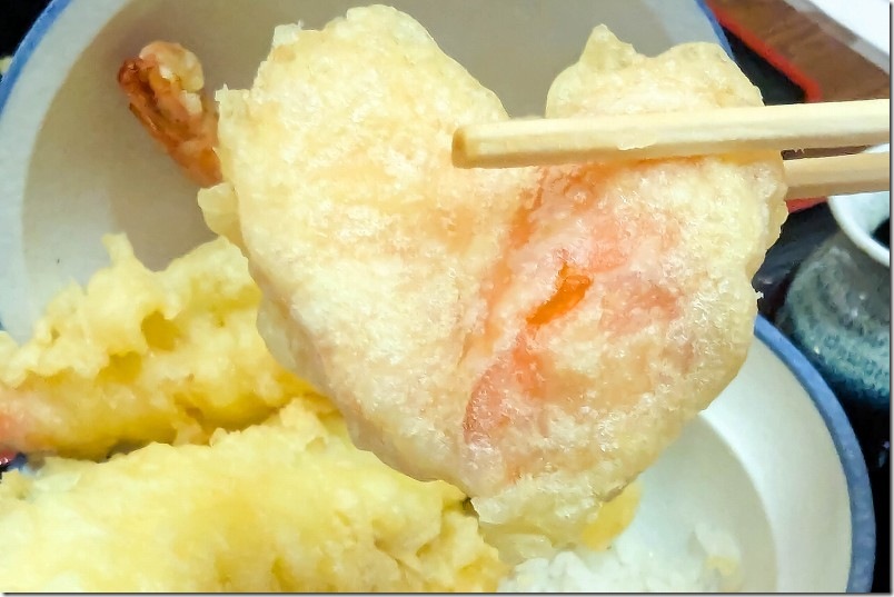 塩で食べる海鮮てんぷら汐彩【ランチ 食レポ】 海鮮天丼を頂く