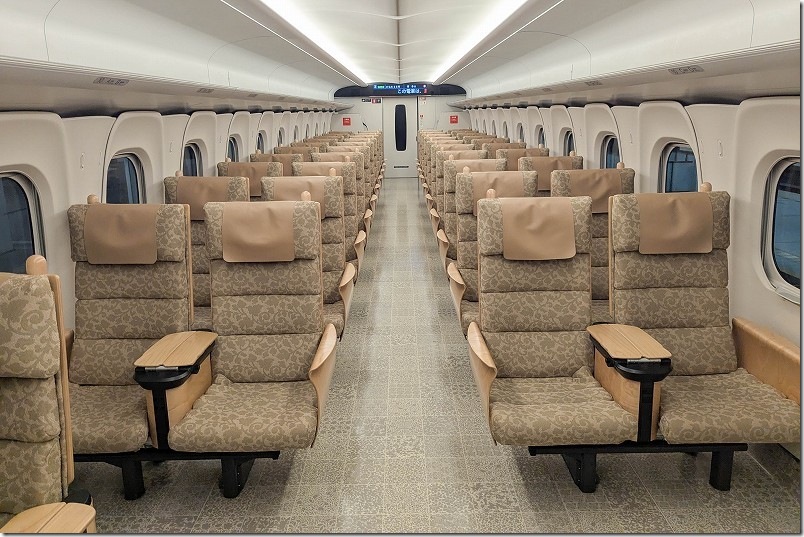 西九州新幹線 かもめ【車内・座席】 指定席 2列+2列