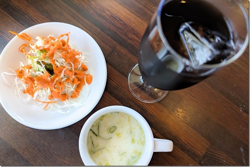 インドカレー ガネーシャでランチ 日替わりカレーセット 1050円 インドカレー ガネーシャでランチ 日替わりカレーセット 1050円