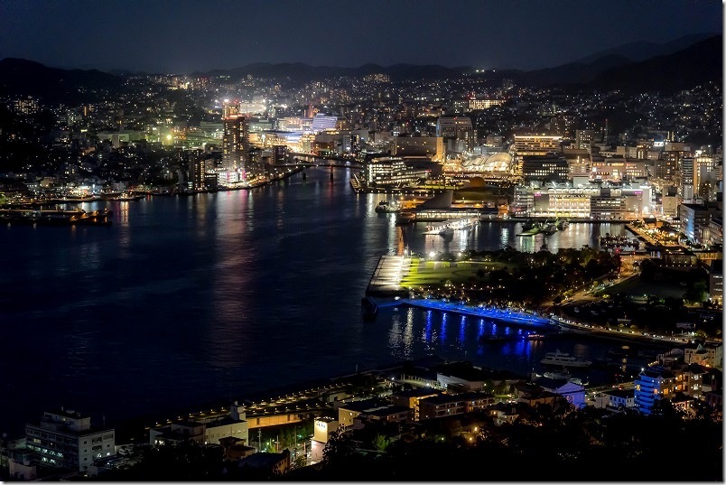 18:40 鍋冠山展望台からの夜景 長崎市街地の街の明かり