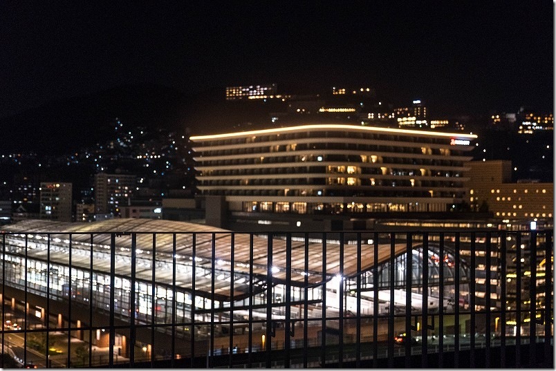 長崎県庁 8F 展望テラスからの夜景 JR長崎駅