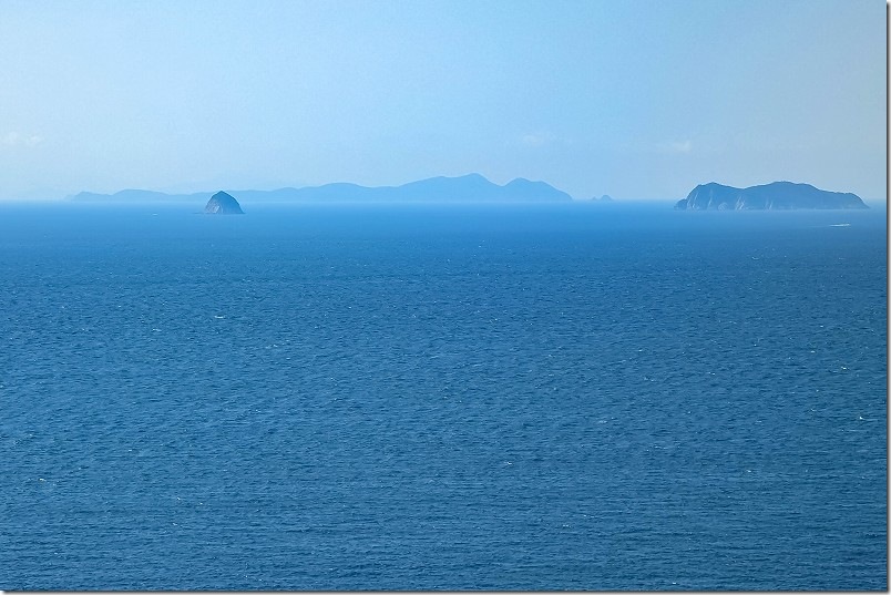 北緯33度線展望台から見た五島方面