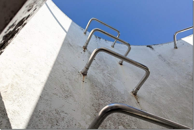 百合ケ岳公園展望台のハシゴ