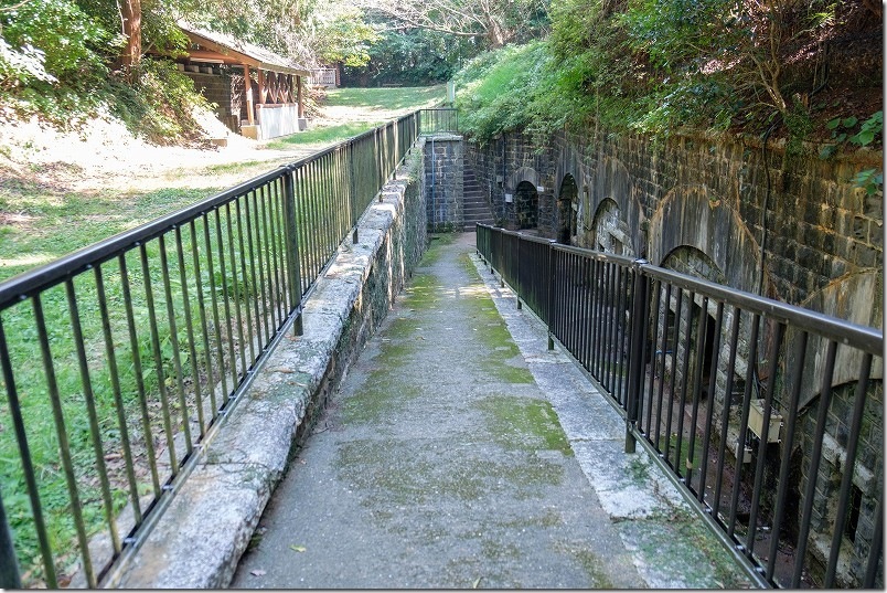 石原岳堡塁 地下洞窟を探検開始 石原岳堡塁 地下洞窟を探検開始