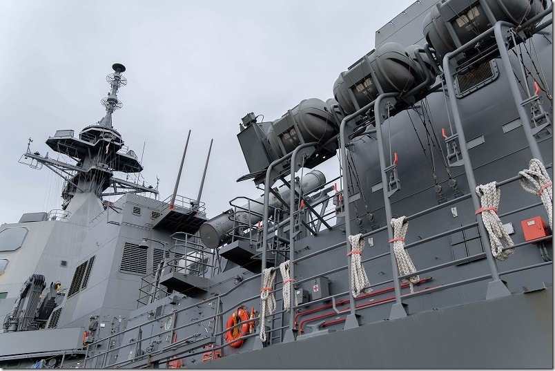 護衛艦 しらぬい 4連装ミサイル発射筒【90式艦対艦誘導弾 SSM-1B】