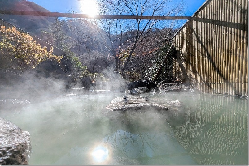 塚原温泉 火口乃泉の露天風呂（冬）