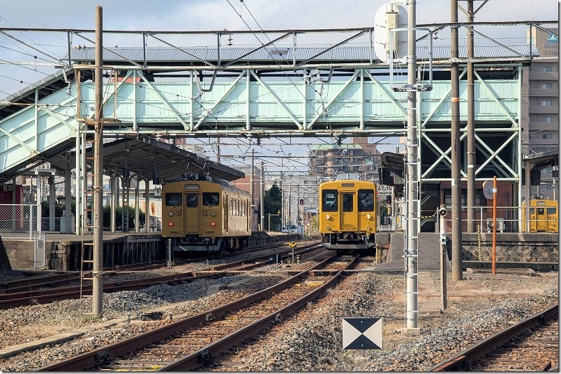 島通踏切から宇部新川駅を撮影 島通踏切から宇部新川駅を撮影