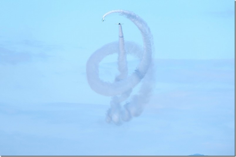 ブルーインパルス コークスクリュー