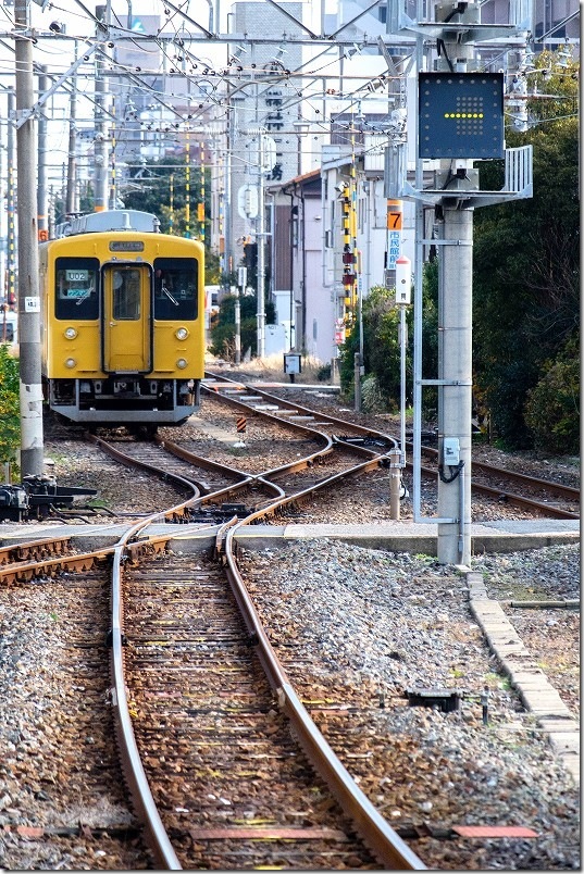 宇部新川駅 3番ホームから撮影 シン・エヴァンゲリオン劇場版の線路のポスター 宇部新川駅 3番ホームから撮影 シン・エヴァンゲリオン劇場版の線路のポスター