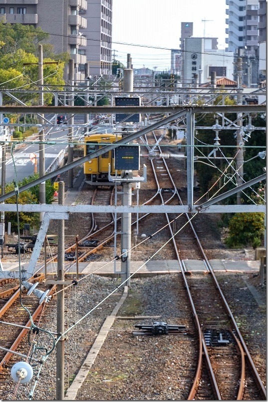 宇部新川駅 渡り廊下から撮影 シン・エヴァンゲリオン劇場版の線路のポスター 宇部新川駅 渡り廊下から撮影 シン・エヴァンゲリオン劇場版の線路のポスター