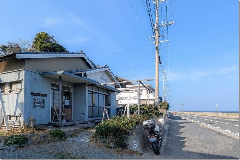 波止場茶店【福岡県岡垣町の海辺カフェ】 波津海岸でバイクで立ち寄る 波止場茶店【福岡県岡垣町の海辺カフェ】 波津海岸でバイクで立ち寄る