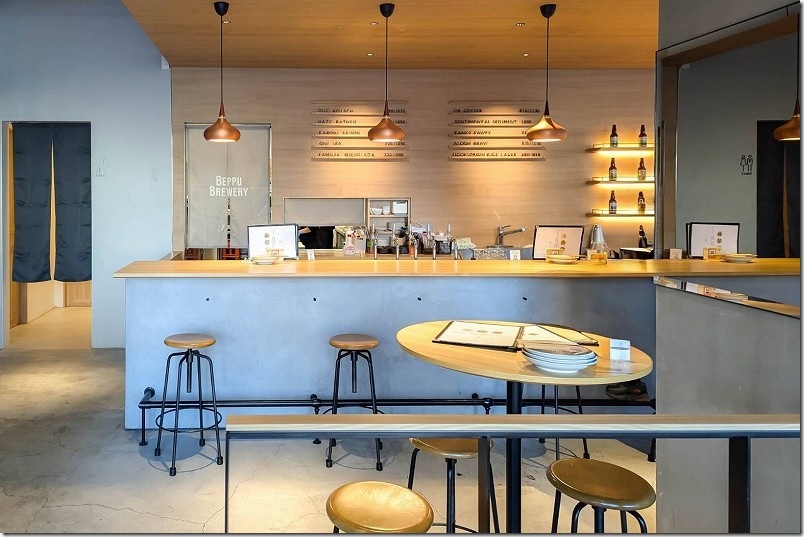 BEPPU BREWERYの店内【カウンター席・テーブル席】 綺麗でおしゃれな店内