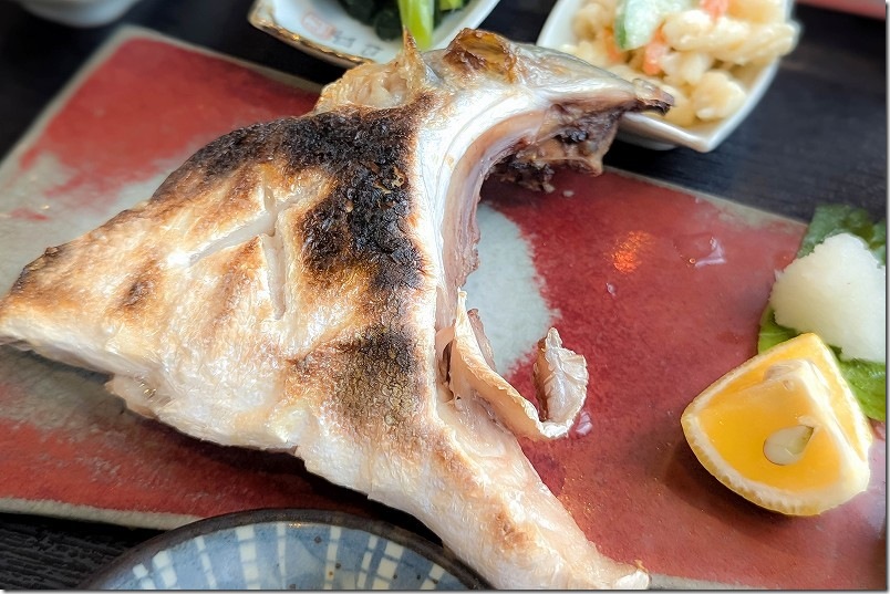 別府 お食事処 燈を食レポ ブリカマ定食（1,350円）