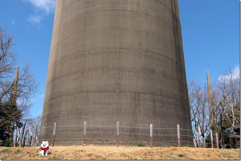 針尾送信所 犬連れで再訪問(3号塔の内部も抱っこで犬OK) 針尾送信所 犬連れで再訪問(3号塔の内部も抱っこで犬OK)