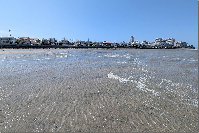 室見川で大潮の干潮時の潮の引き具合｜干潮前1時間