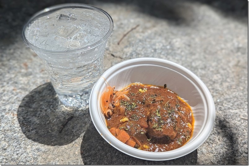 鳥飼八幡宮 カレーフェスティバル スパイスかおり ポークビンダルー｜ミニサイズ 500円
